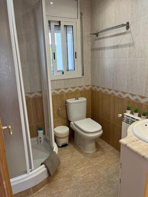 Lux Spa 2 Barcelona Vallirana Bagian luar foto